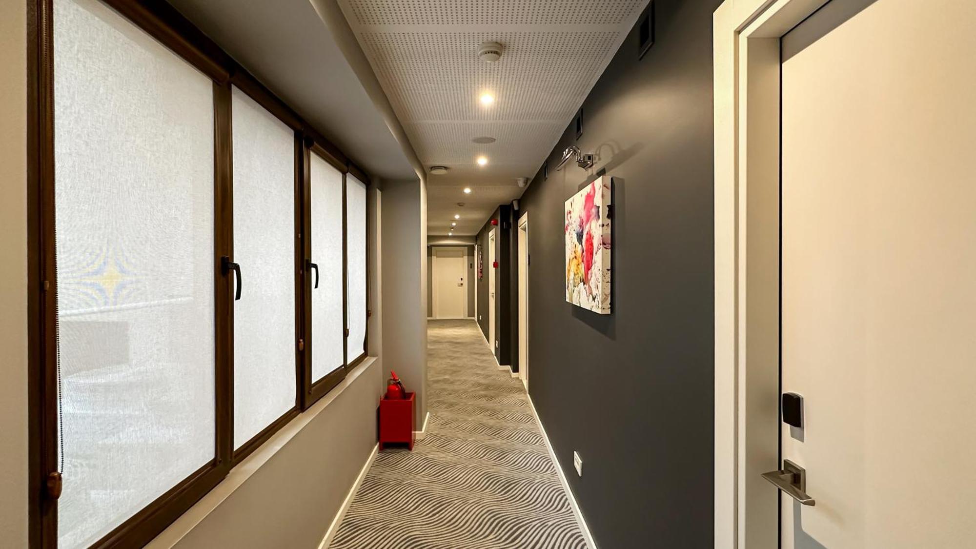 Hotel Silver 39 Corner 4*